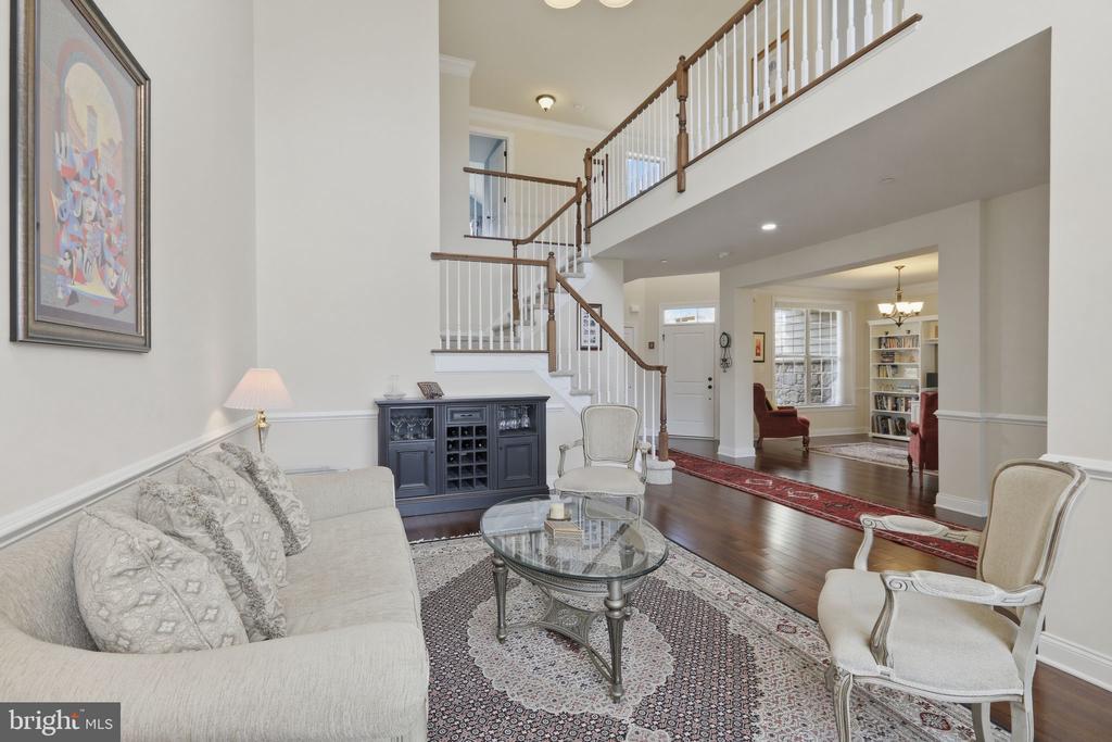 3118 BUTTERNUT LANE