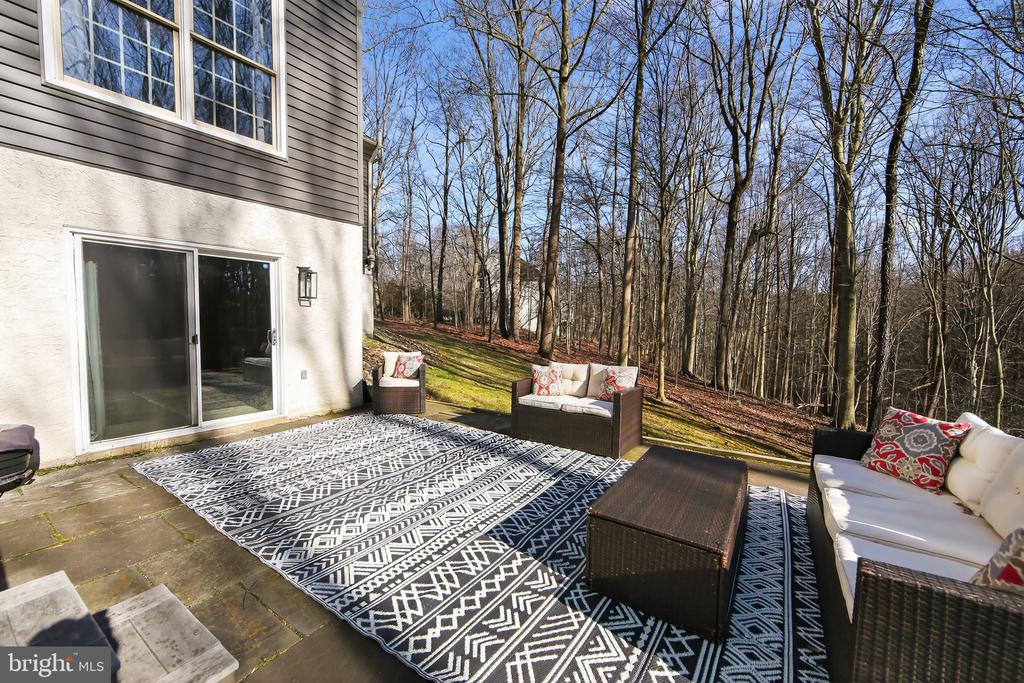 1311 RICHMOND PLACE