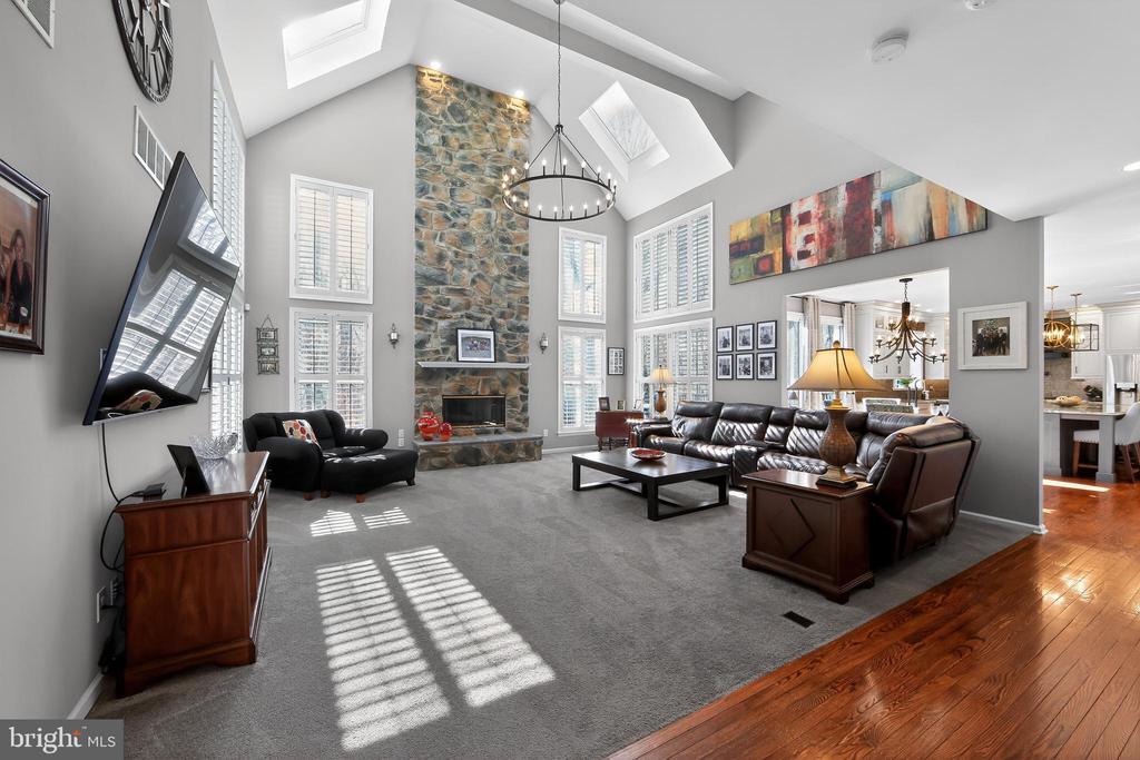 1311 RICHMOND PLACE