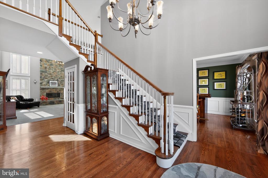 1311 RICHMOND PLACE
