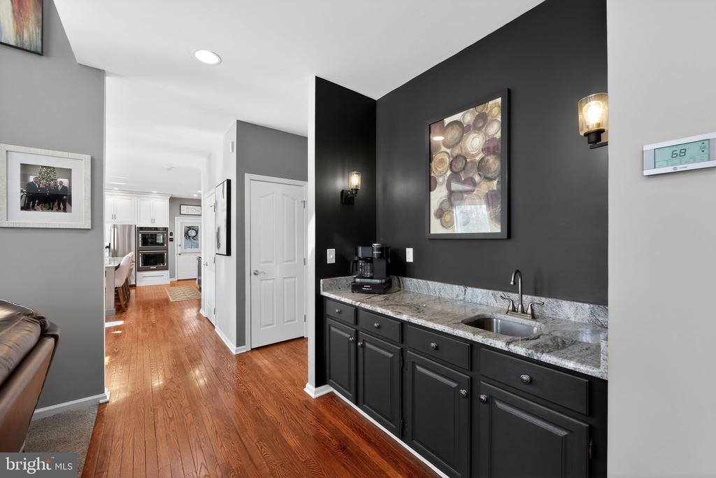 1311 RICHMOND PLACE