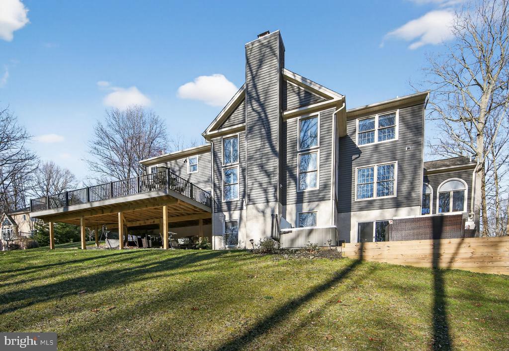 1311 RICHMOND PLACE