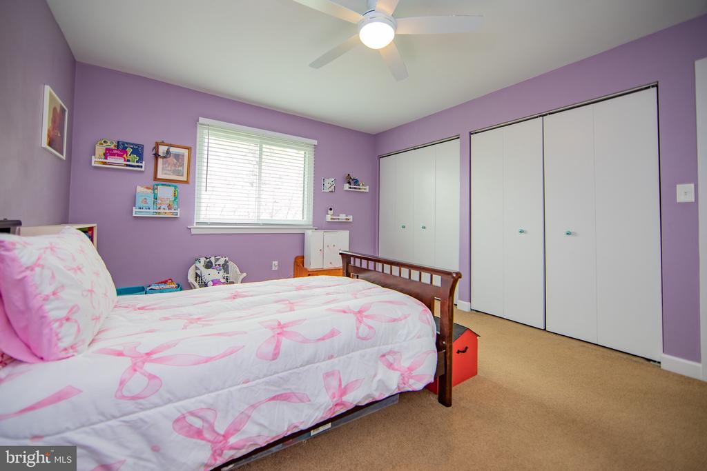 380 LYNETREE DRIVE 7-D