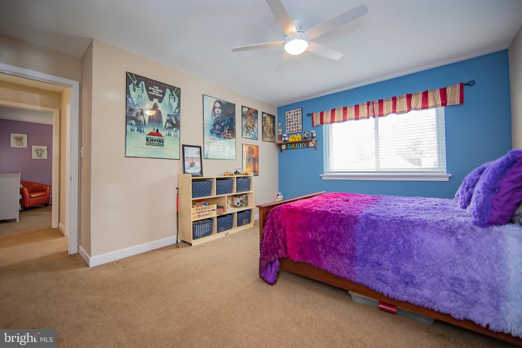 380 LYNETREE DRIVE 7-D