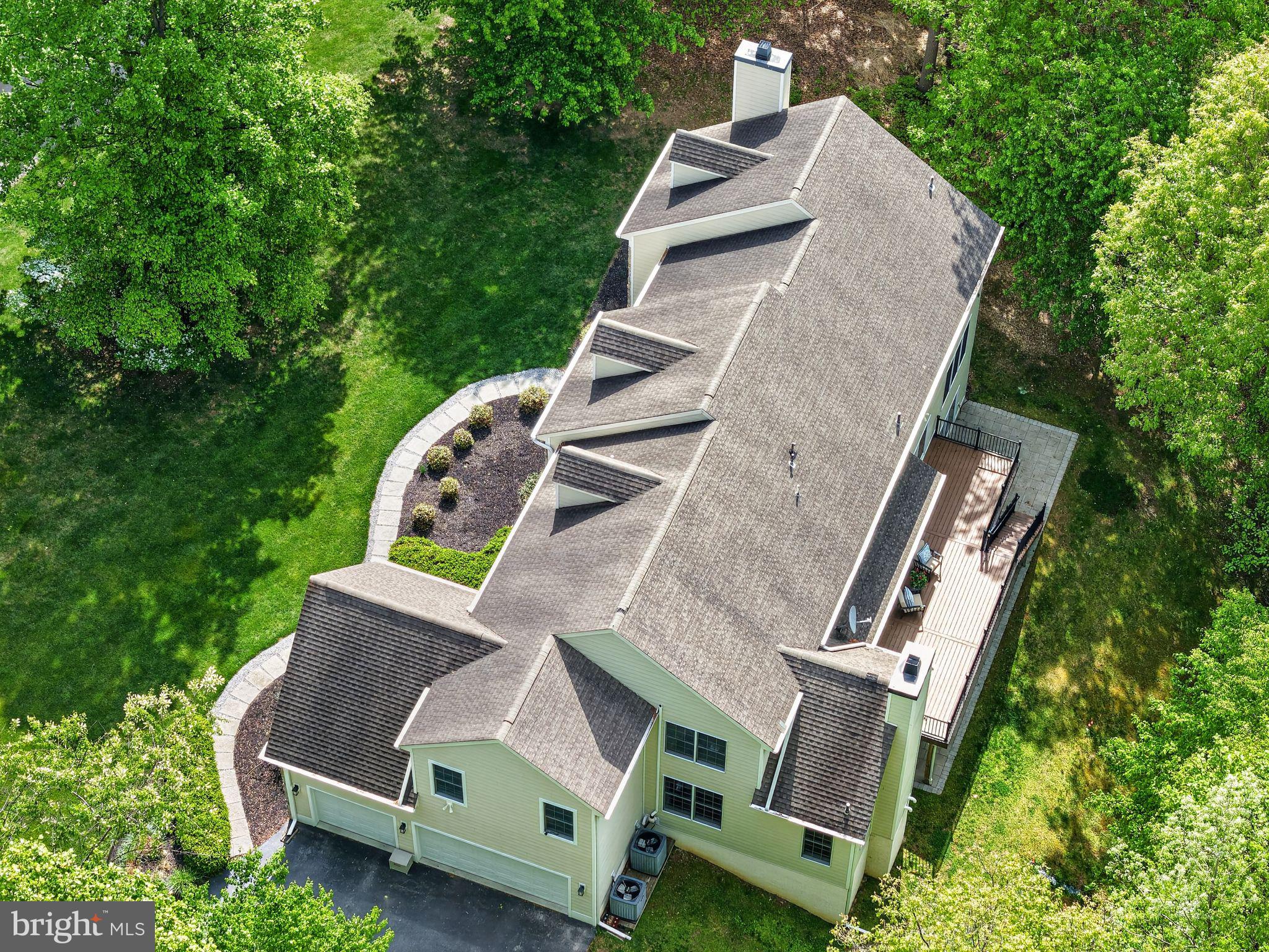 1315 RICHMOND PLACE