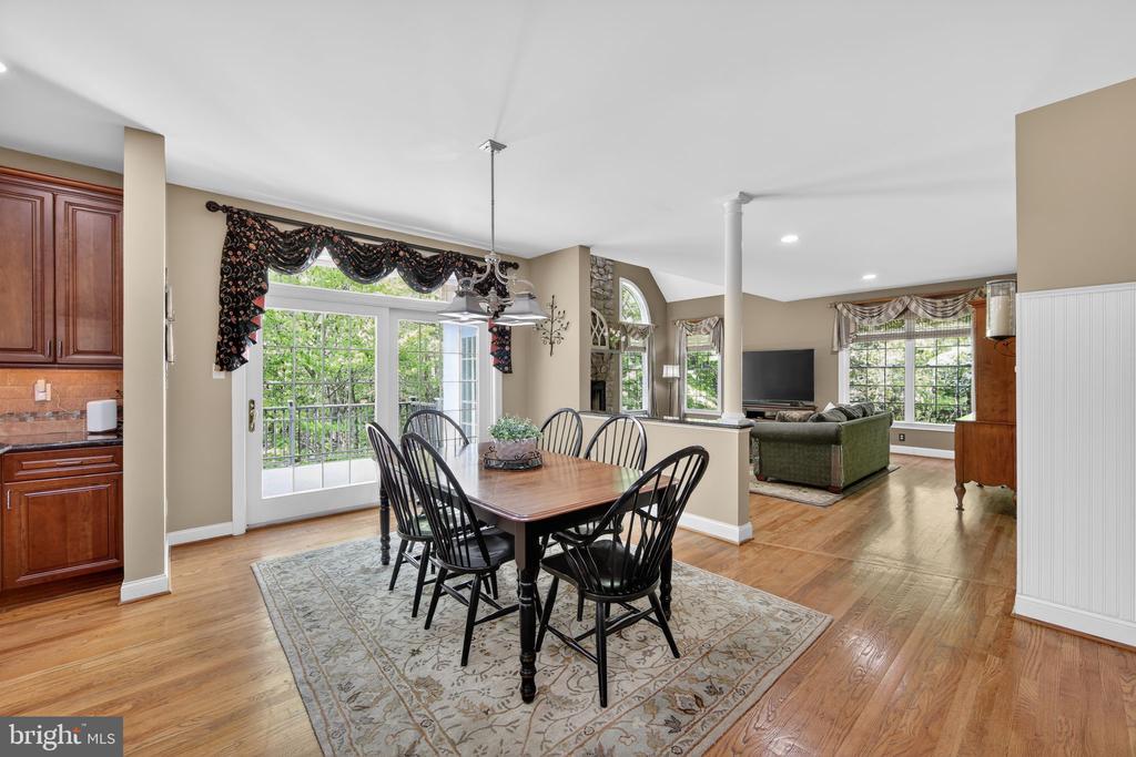 1315 RICHMOND PLACE