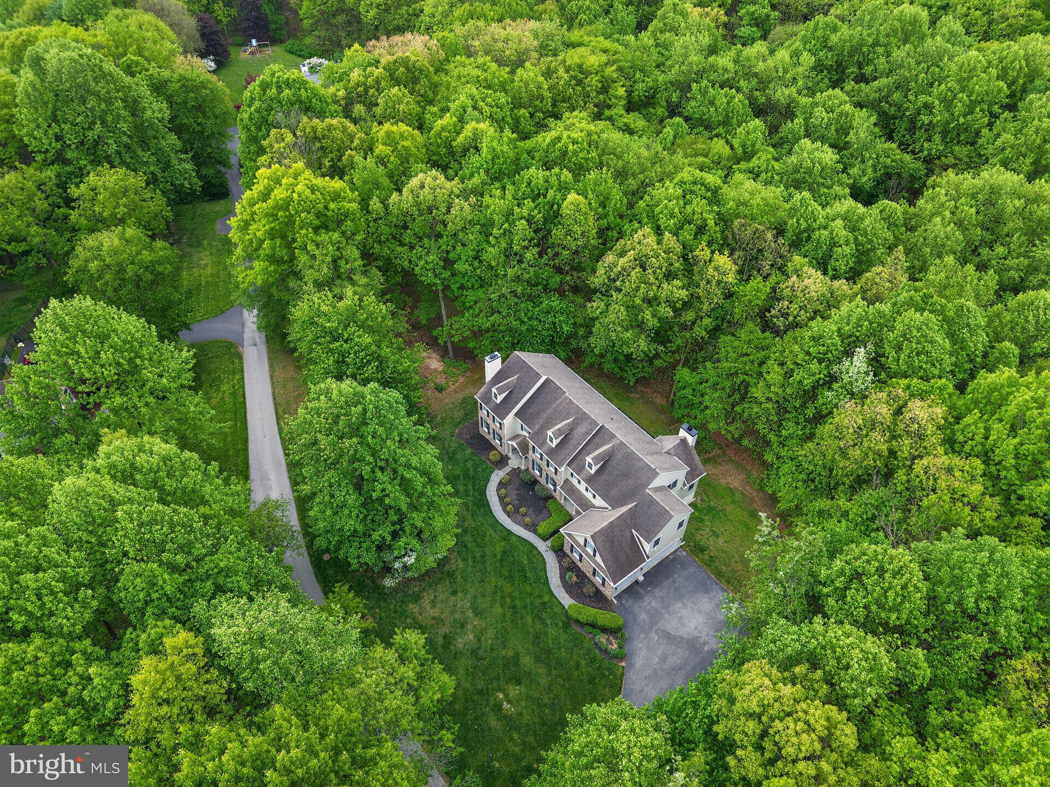 1315 RICHMOND PLACE