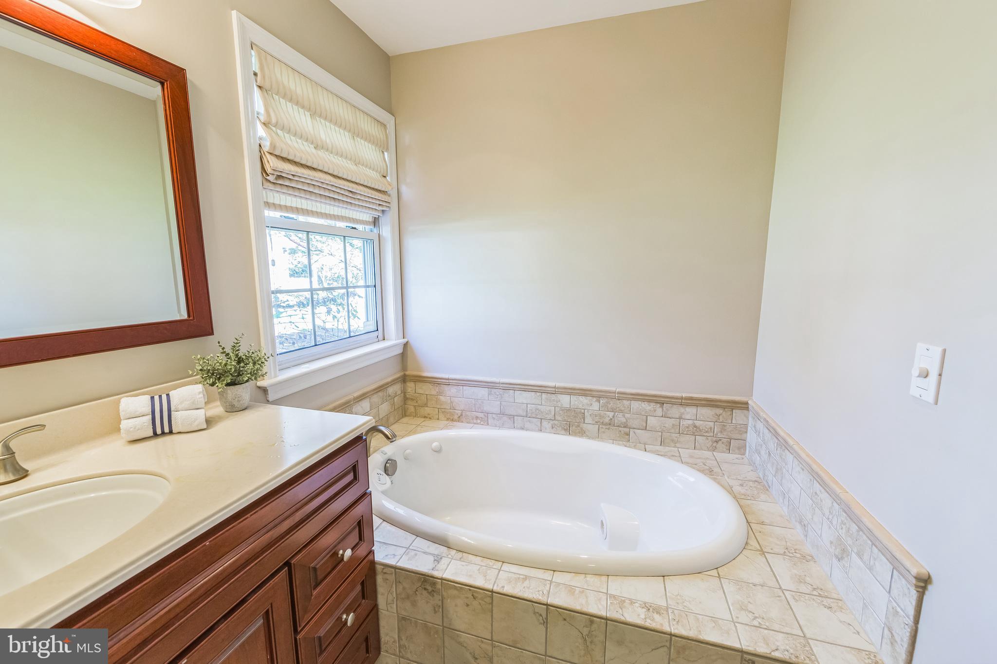 34 Camellia Ct