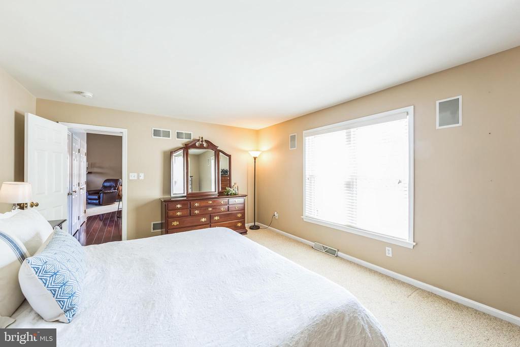 34 Camellia Ct
