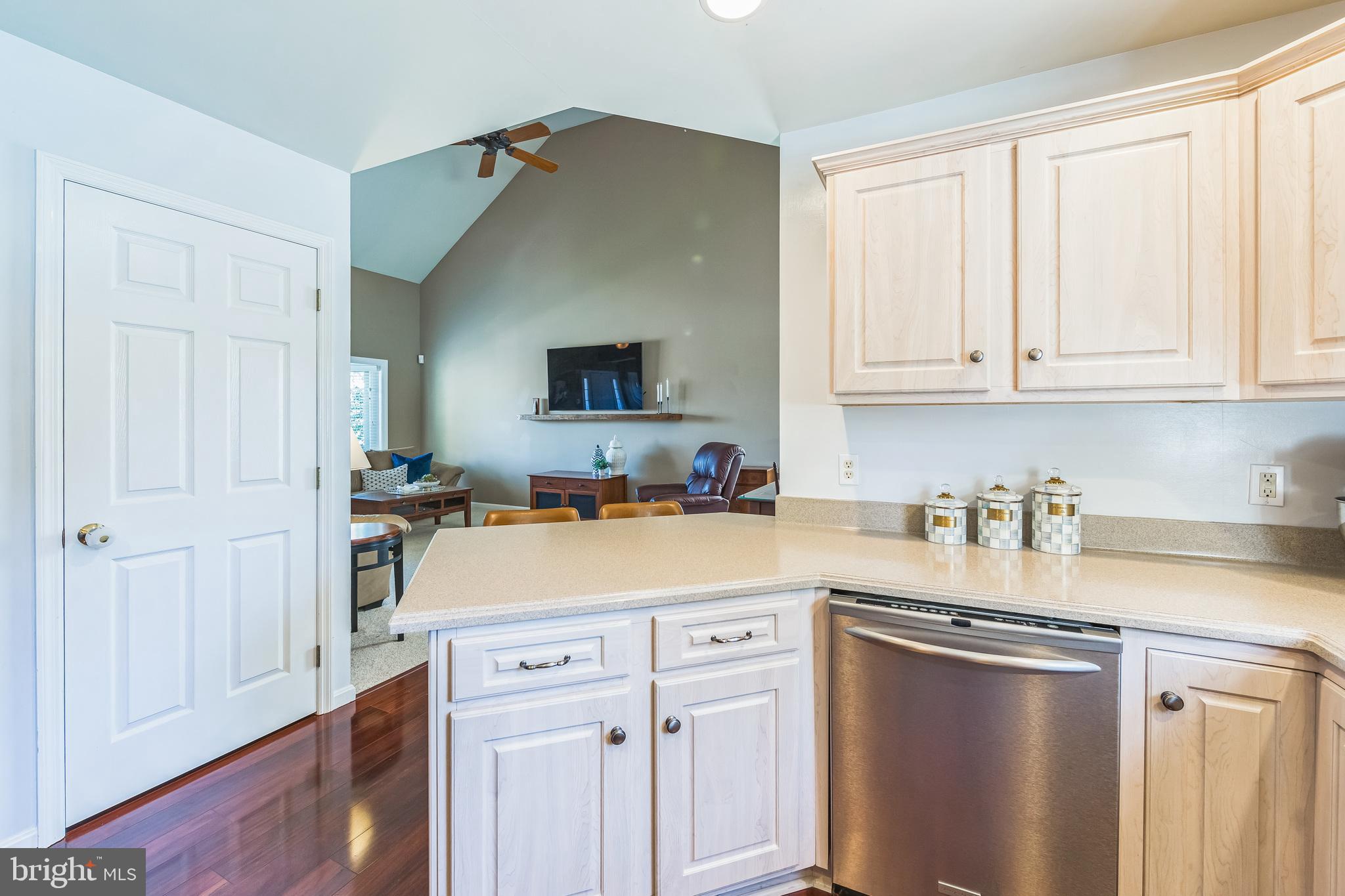 34 Camellia Ct