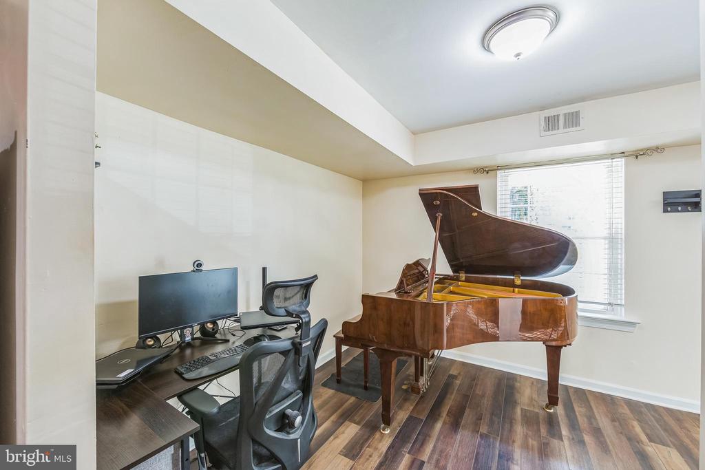 1105 Middleton Place