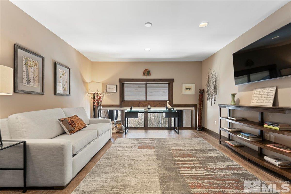 9 Beach Club Drive Unit: 125