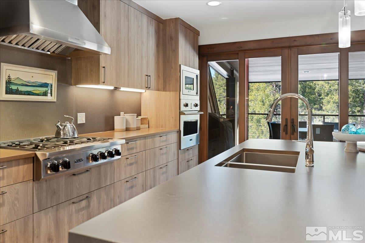 9 Beach Club Drive Unit: 125