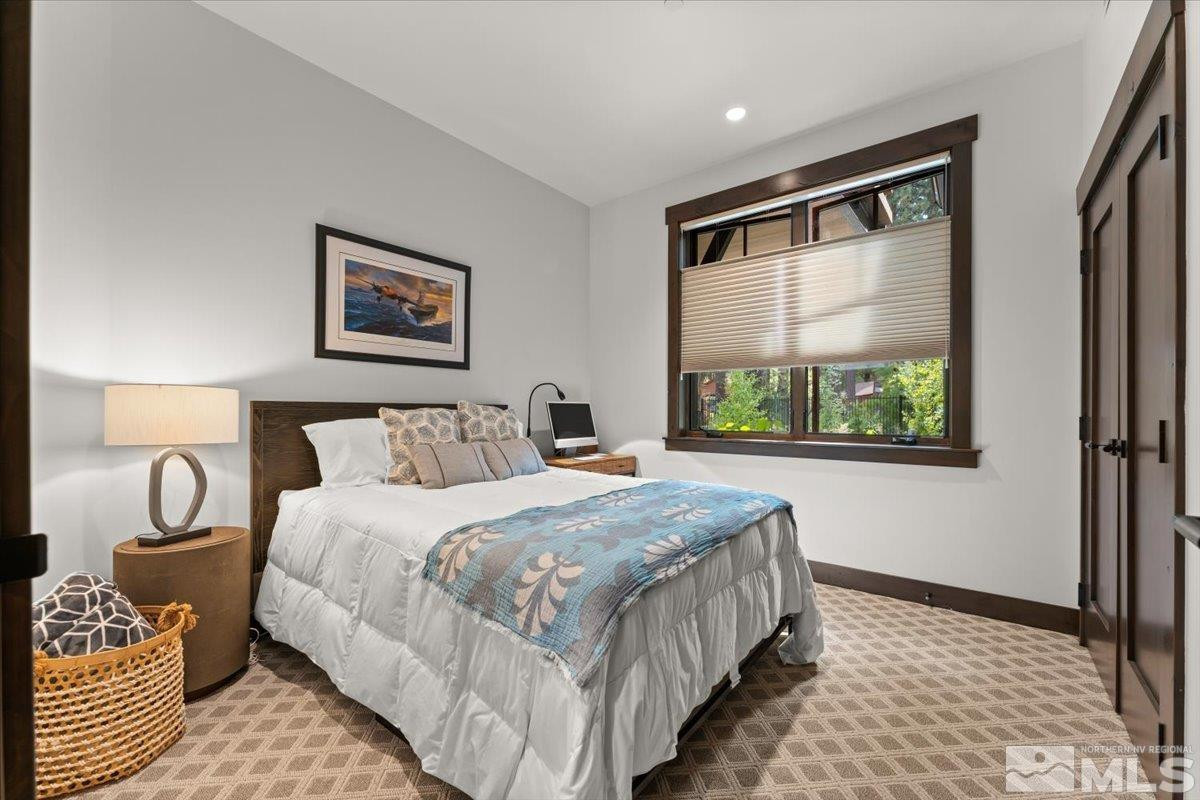 33 Beach Club Drive Unit: 504