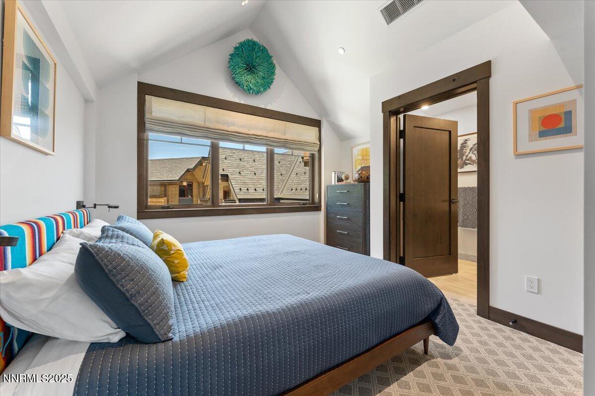 33 Beach Club Drive, 506