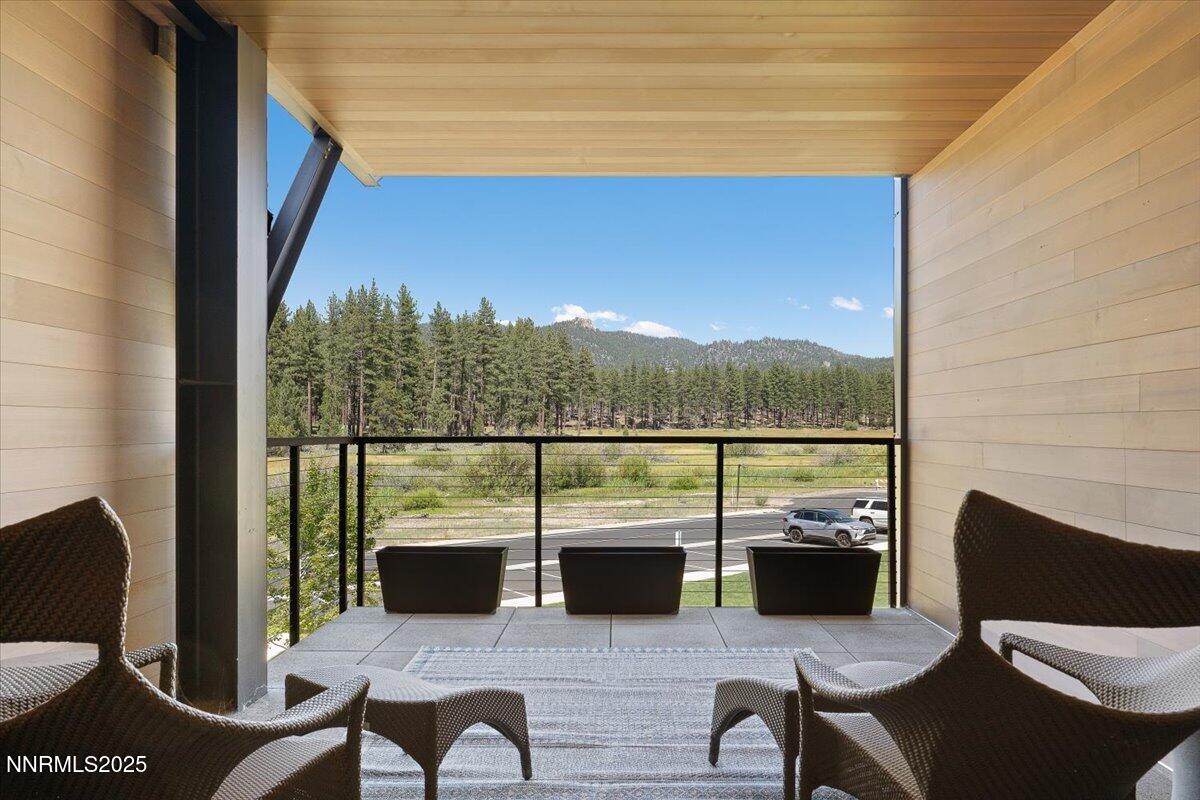 17 Beach Club Drive, 214