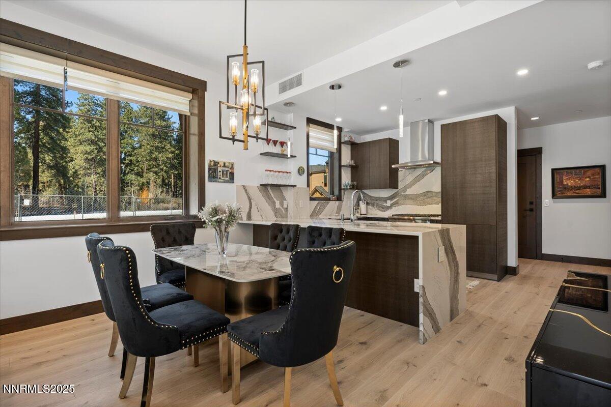 46 Beach Club Drive, 901