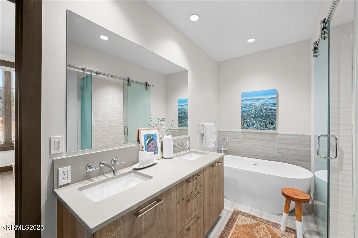 42 Beach Club Drive, 702
