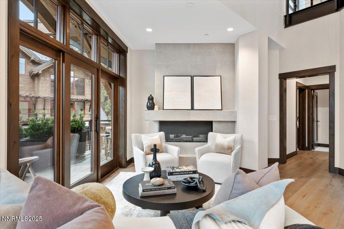 36 Beach Club Drive, 606