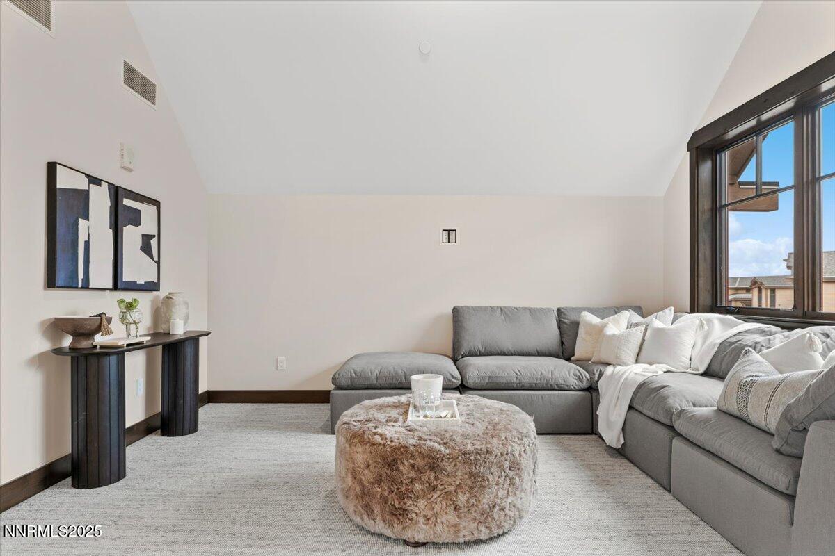 36 Beach Club Drive, 606