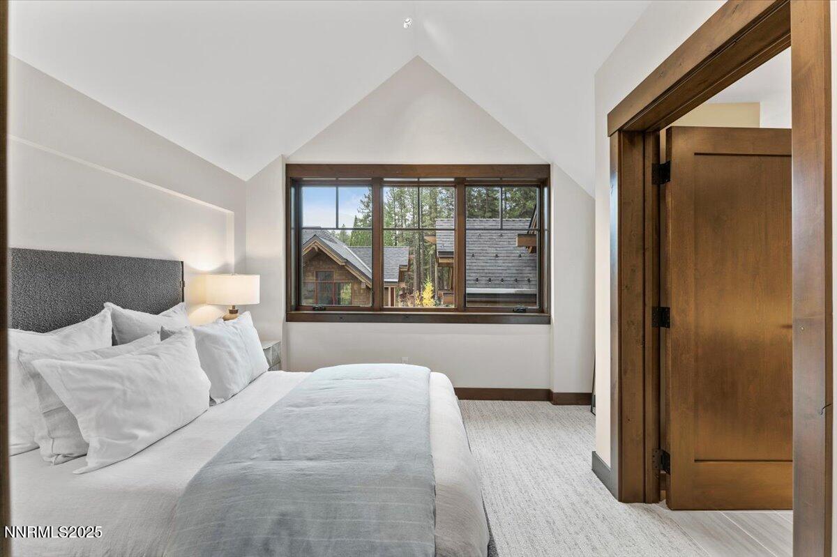 36 Beach Club Drive, 606