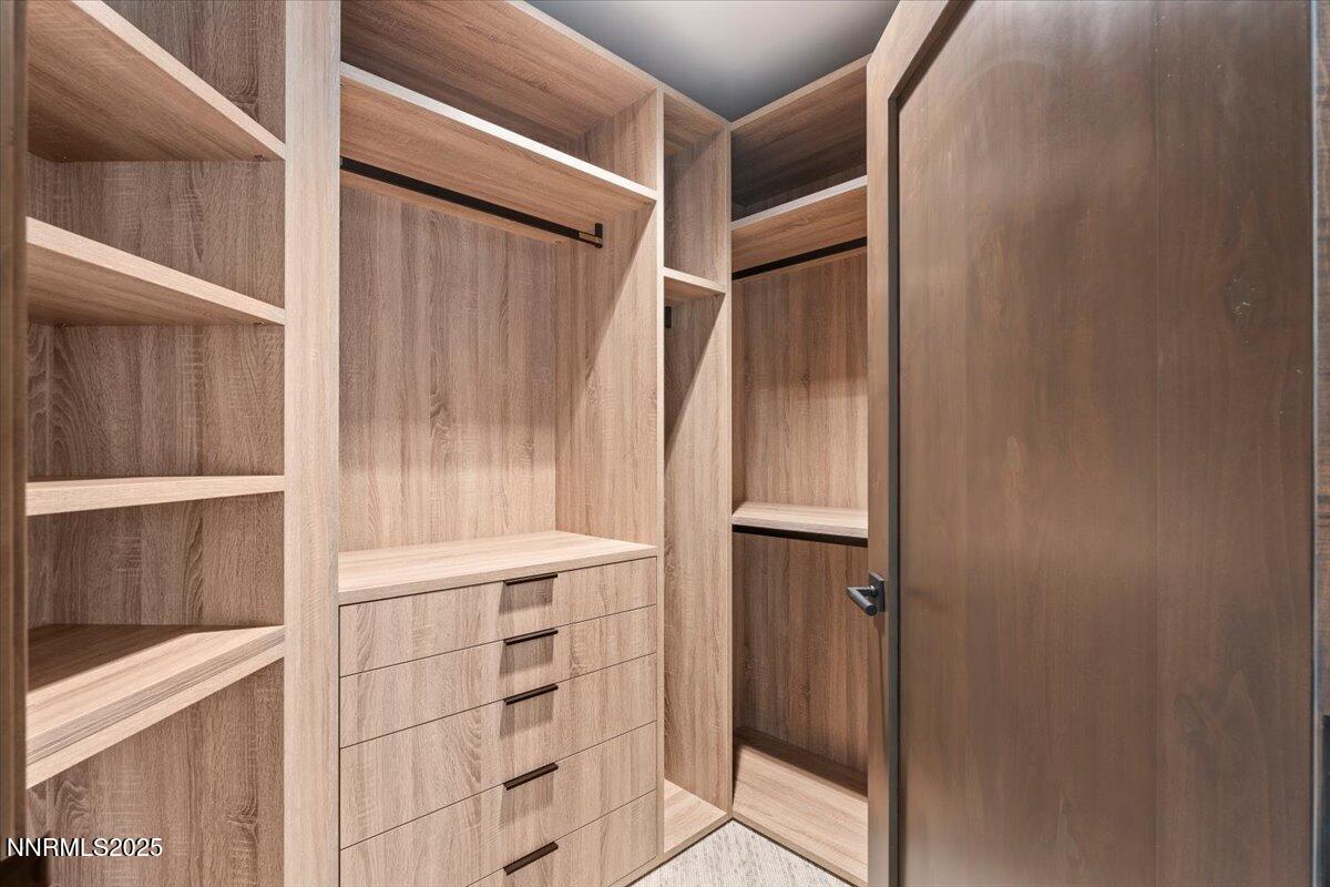 36 Beach Club Drive, 606