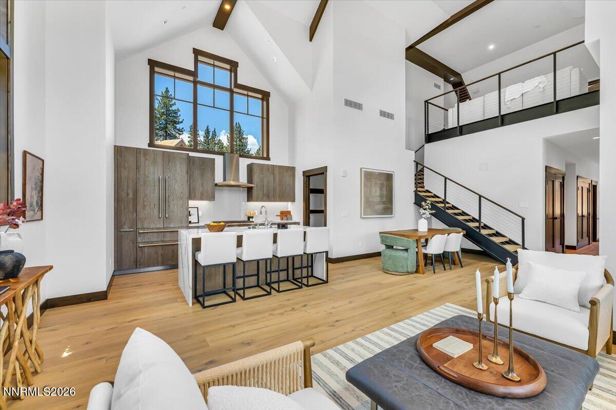 46 Beach Club Drive, 905