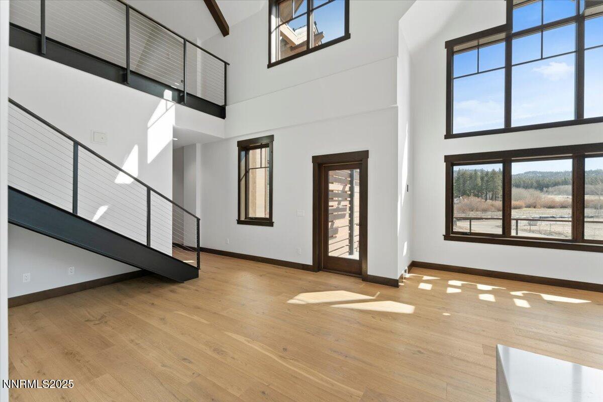 46 Beach Club Drive, 905