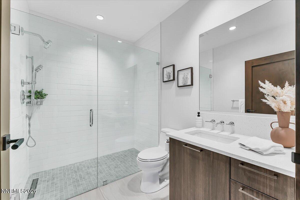 28 Beach Club Drive 403