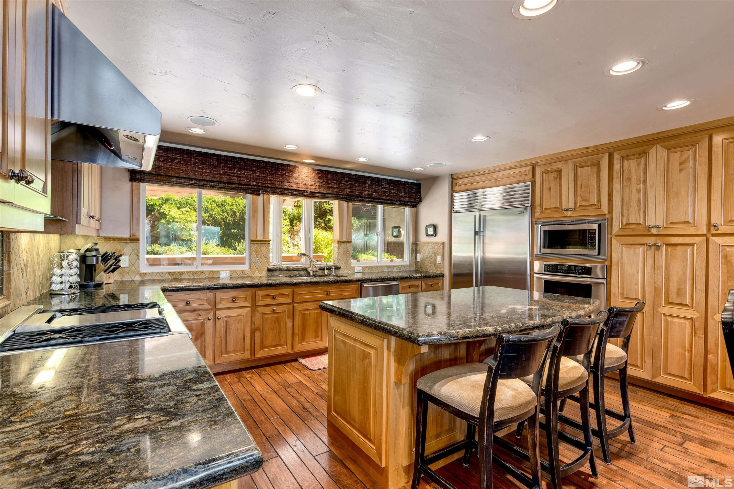1080 Skyland Drive