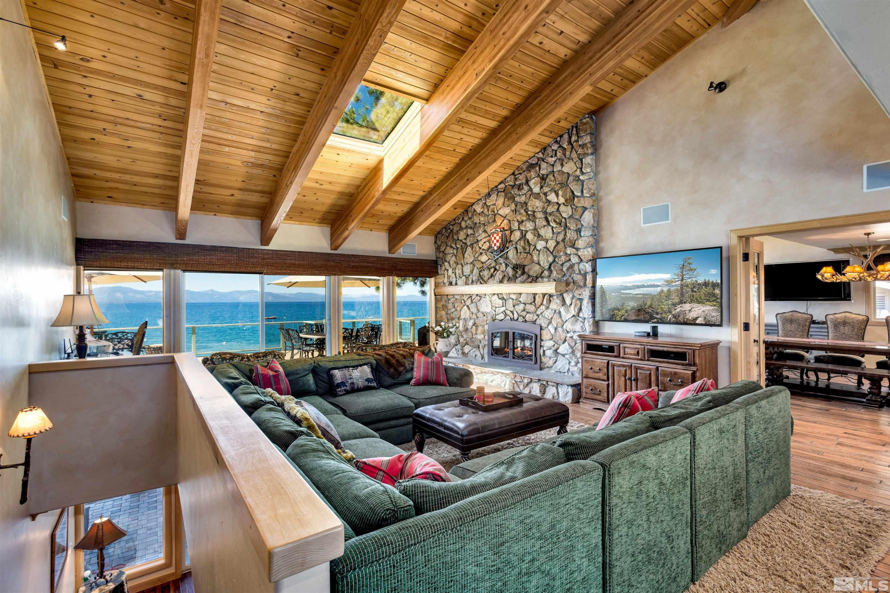 1080 Skyland Drive