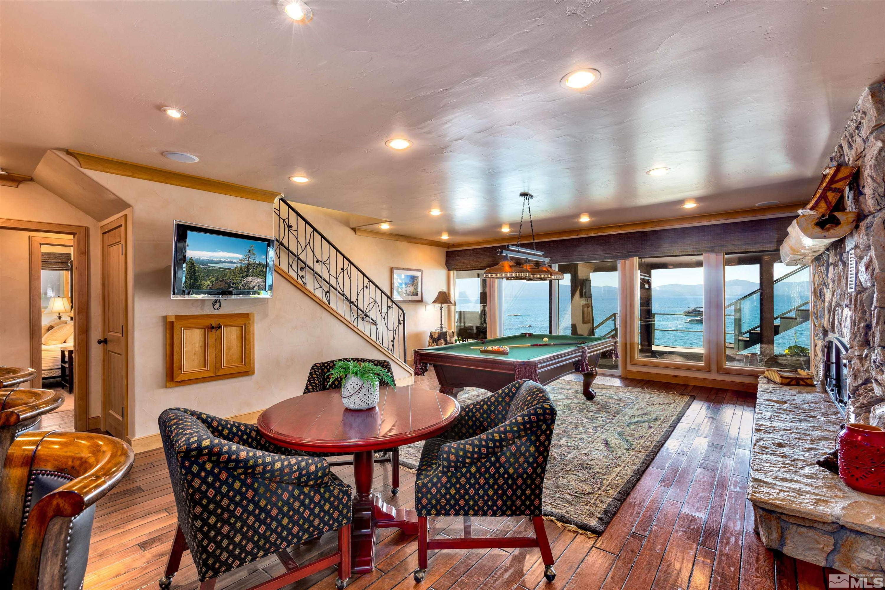 1080 Skyland Drive