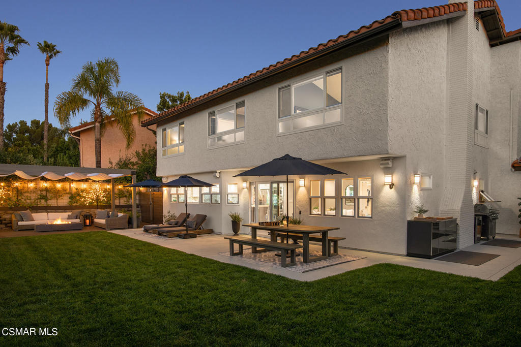 303 Hunters Point Drive