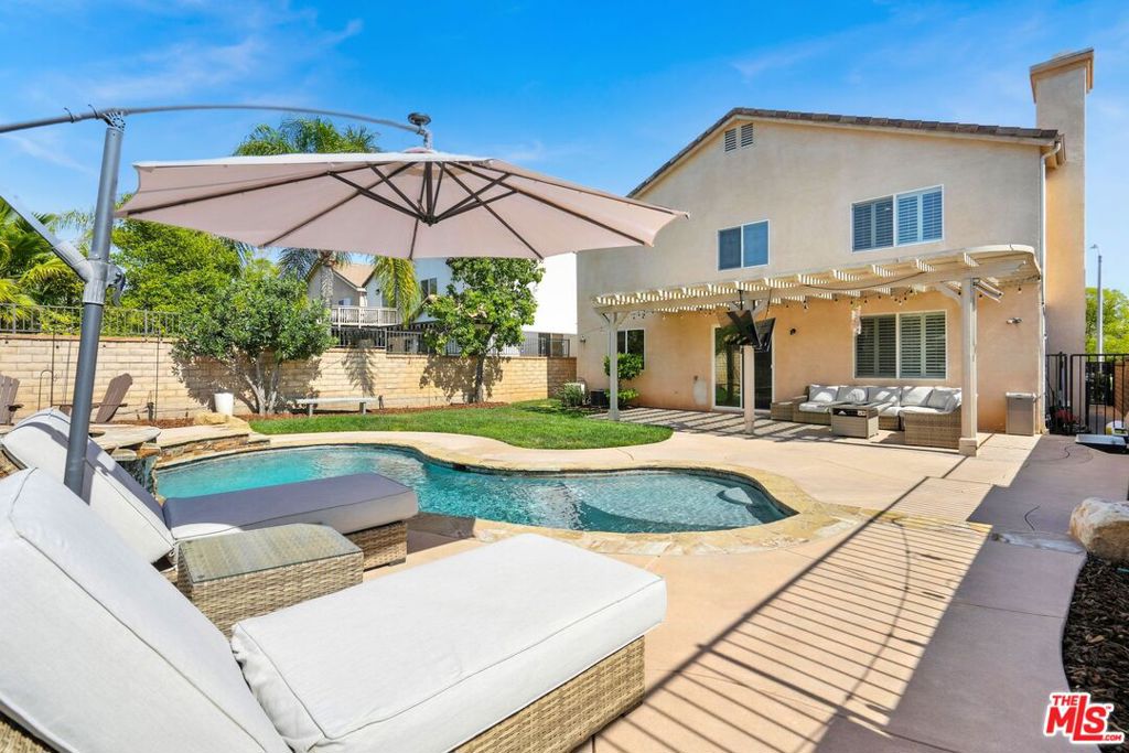 23933 Francisco Way