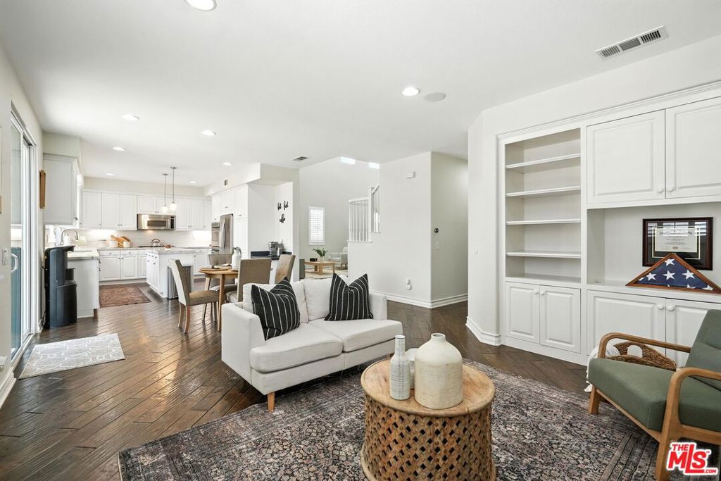 23933 Francisco Way