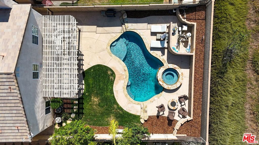 23933 Francisco Way