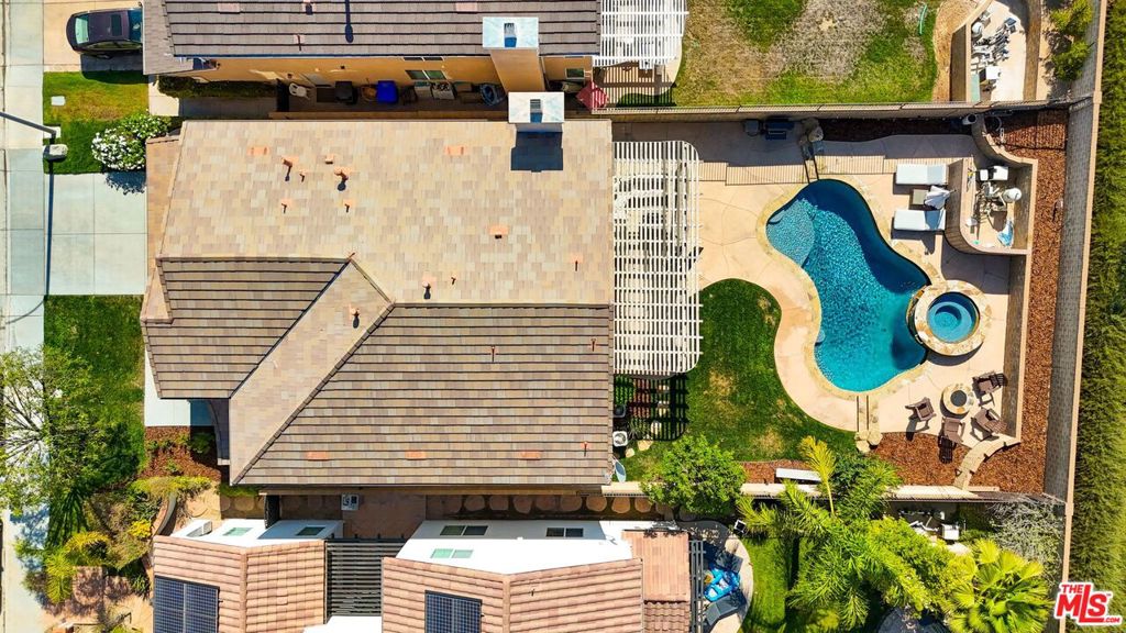 23933 Francisco Way