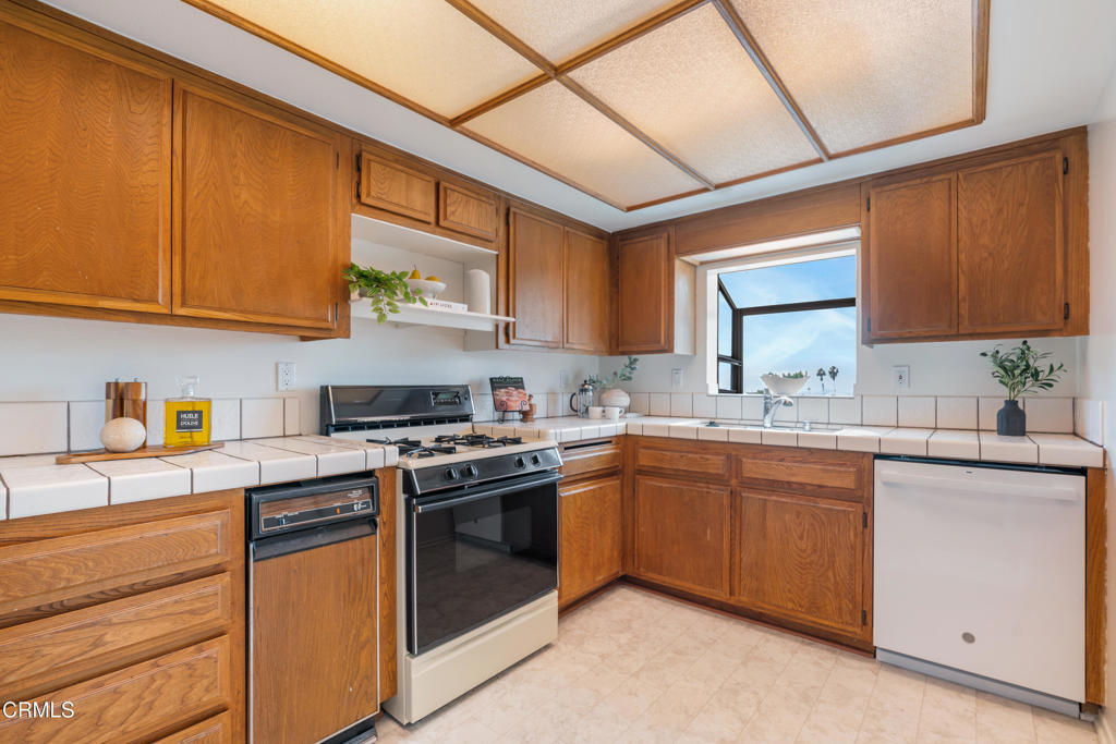 441 E San Jose Avenue 304