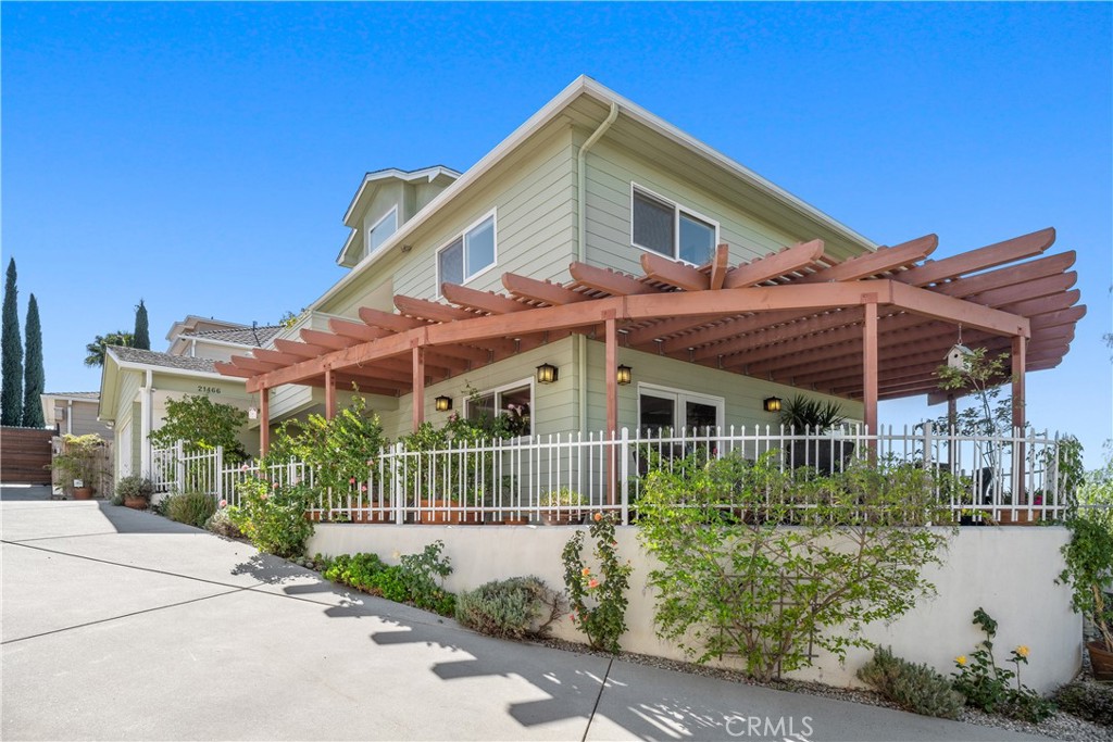 21466 Iglesia Drive