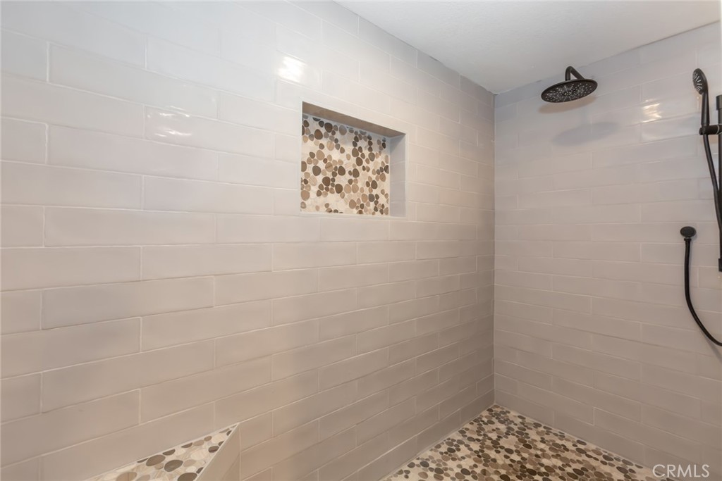 42417 45th Street W
