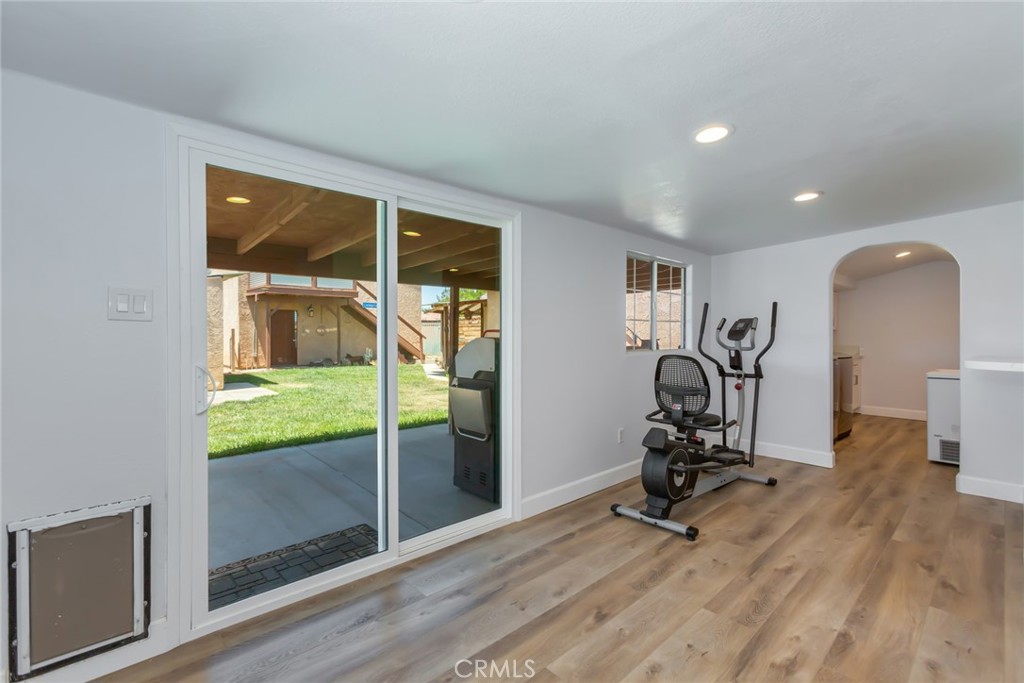 42417 45th Street W