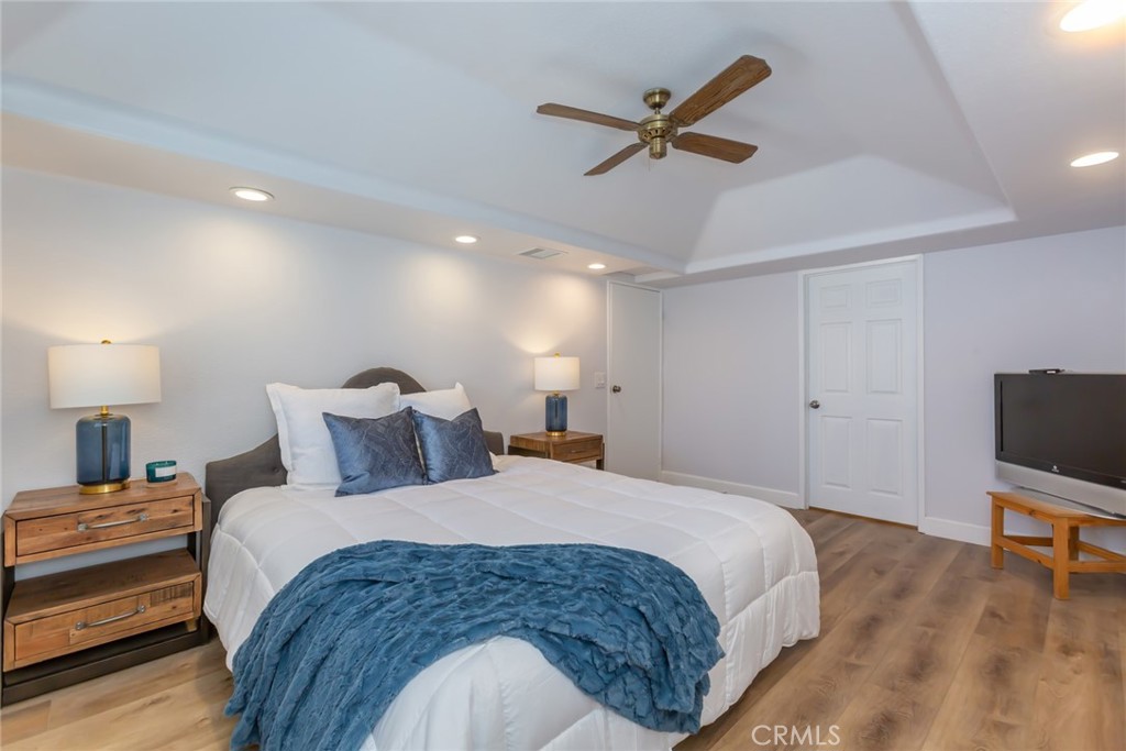 42417 45th Street W