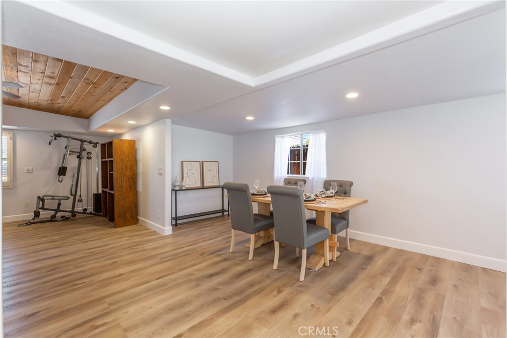 42417 45th Street W