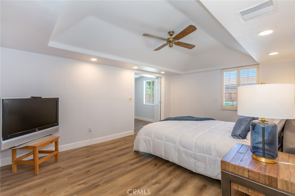 42417 45th Street W
