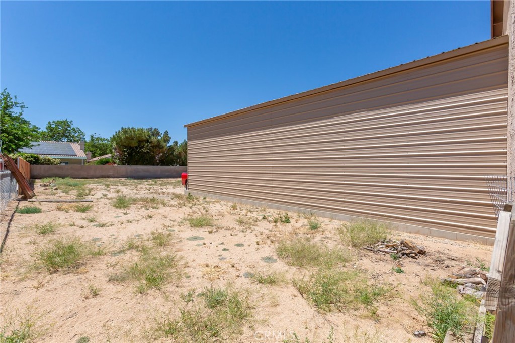 42417 45th Street W