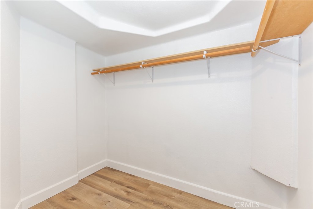 42417 45th Street W
