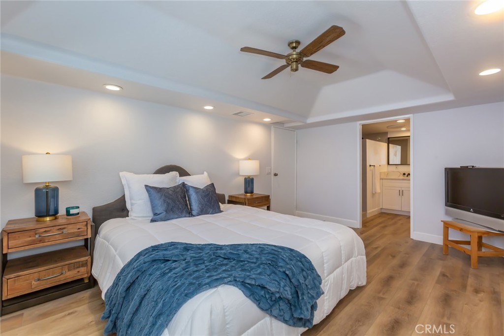42417 45th Street W