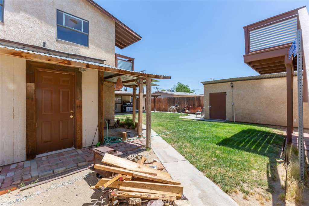 42417 45th Street W
