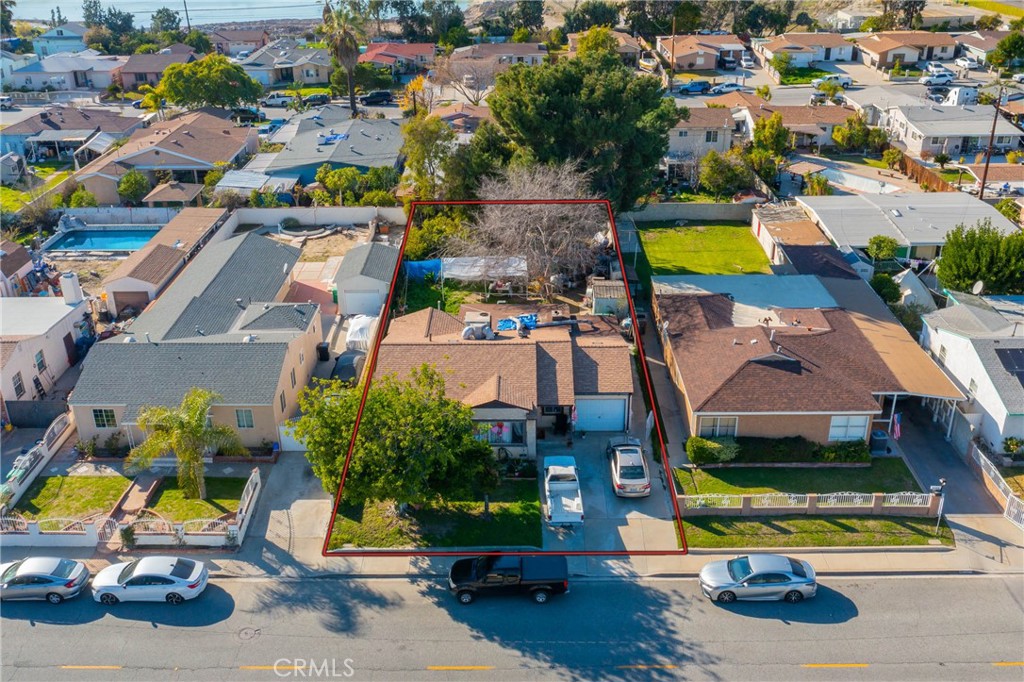 4329 Harlan Avenue