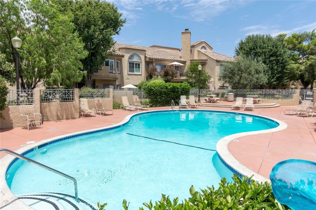 23921 Del Monte Drive 36